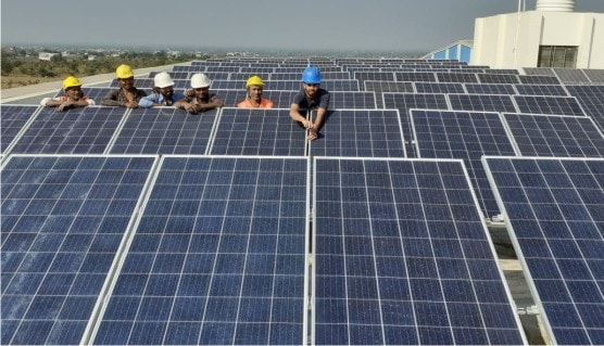 Hybrid Rooftop Solar System in Nagpur for Home